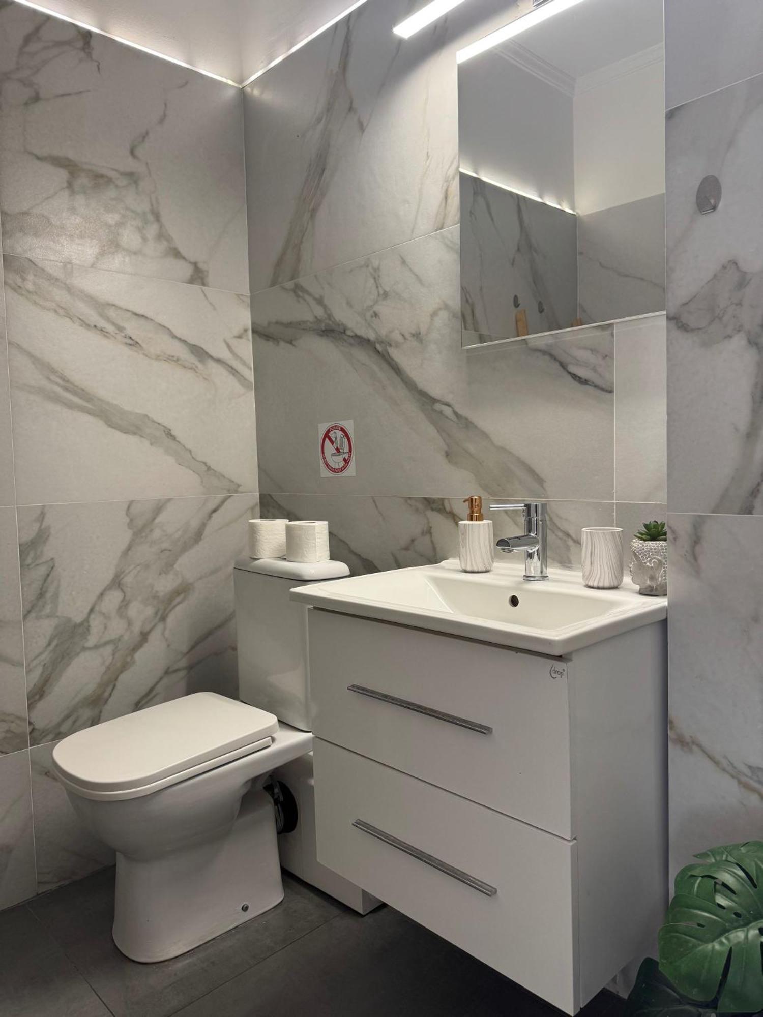 Afrodite Central Apartment By Vpn Ateny Zewnętrze zdjęcie